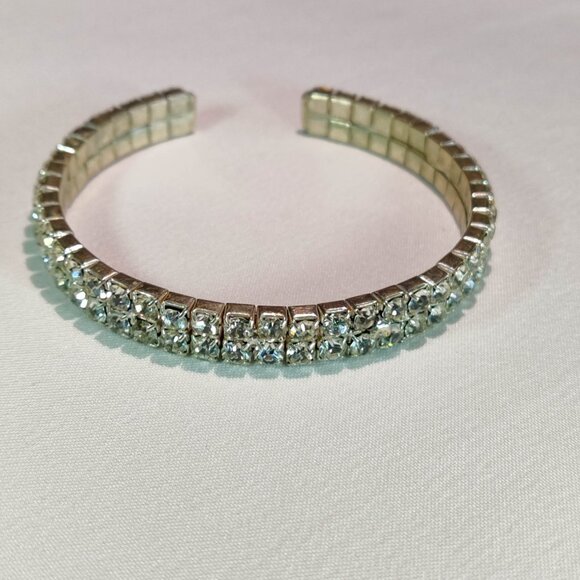 1950s Vintage Bangle Bracelet with a Double Row of Clear Rhinestones - Picture 7 of 7